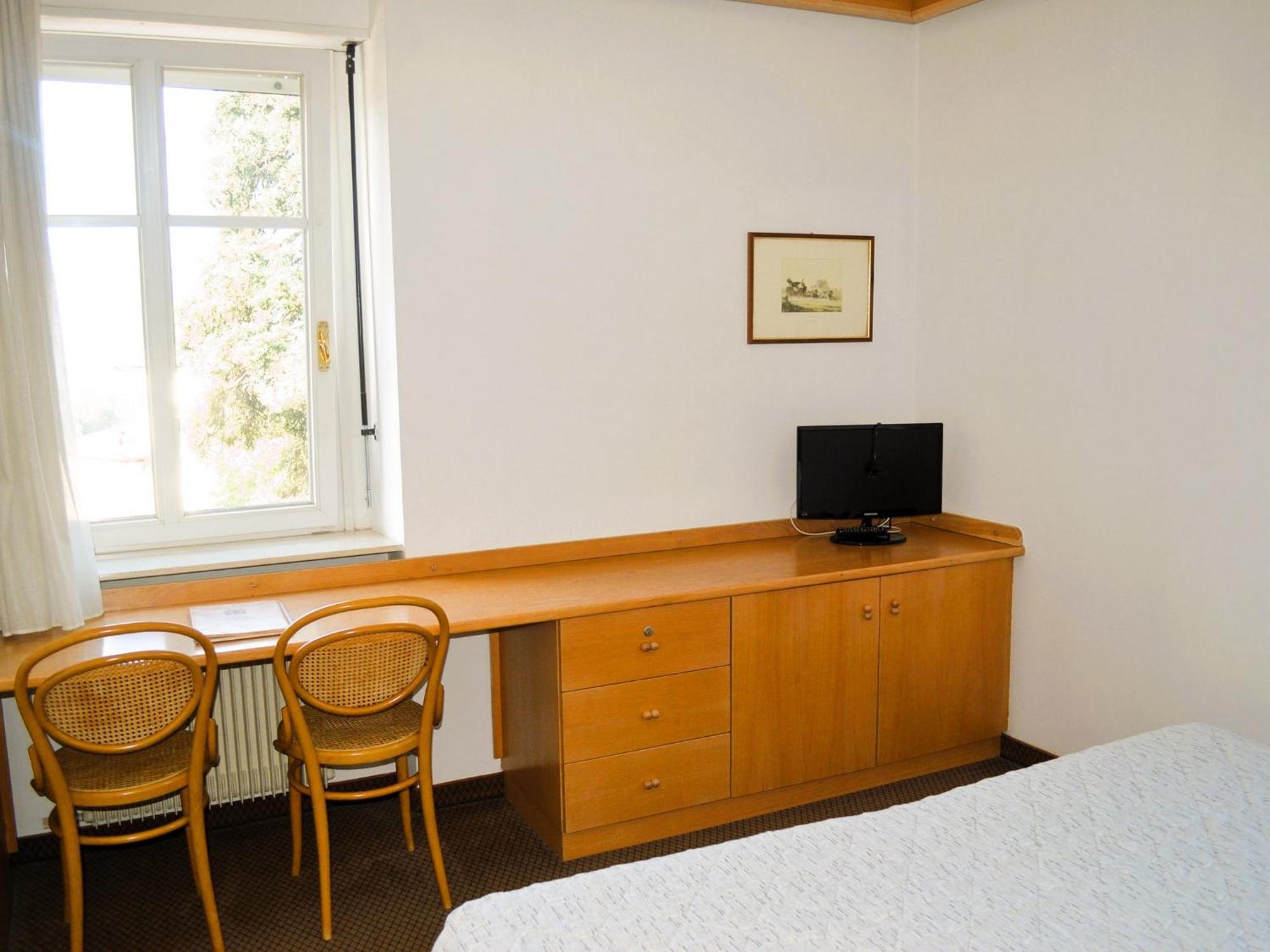 Hotel Villa Regina Levico Terme Luaran gambar